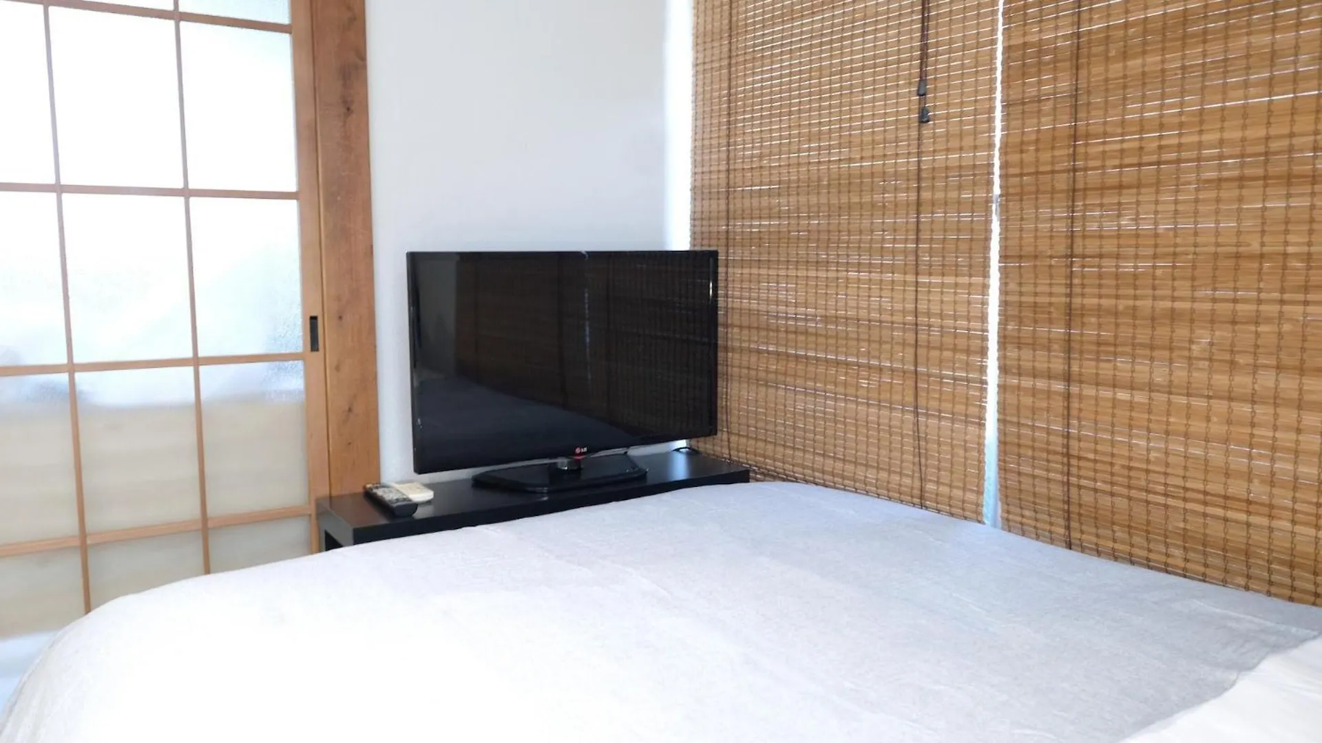 Yoyogi Flats - Vacation Stay 18018 Tokyo Apartment